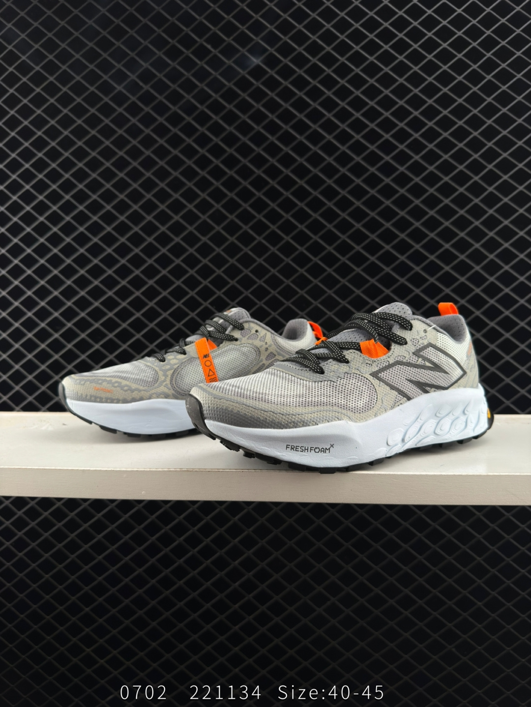 New Balance Fresh Foam X Hierro v8